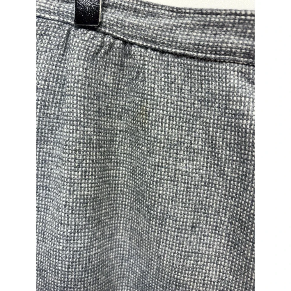 Vintage Pendleton Women's Grey 100% Virgin Wool A-Line Skirt‎ Size 8